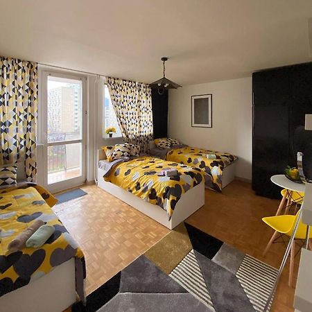 Guest House Prosta 2/14 Варшава Экстерьер фото